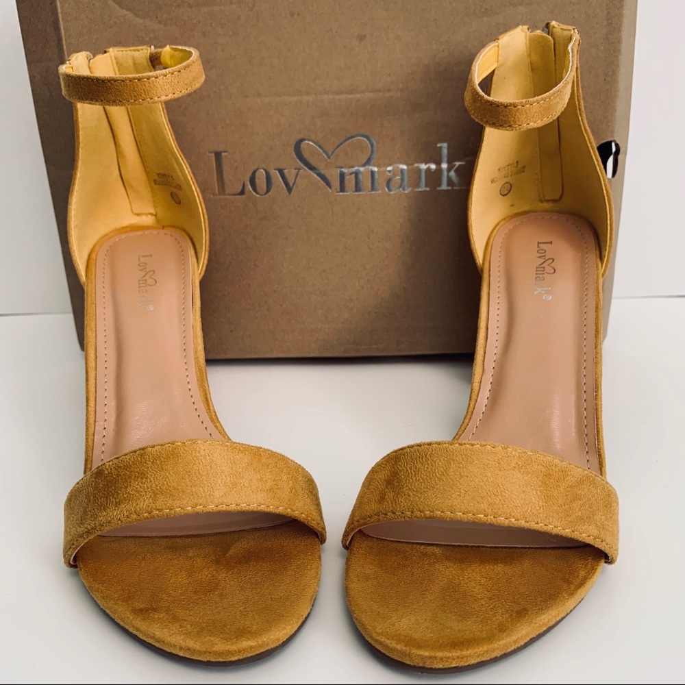 LovMark Ankle Strap Heels